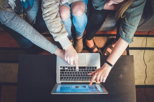 10 wesentliche Elemente eines effektiven E-Mail-Fußzeilendesigns